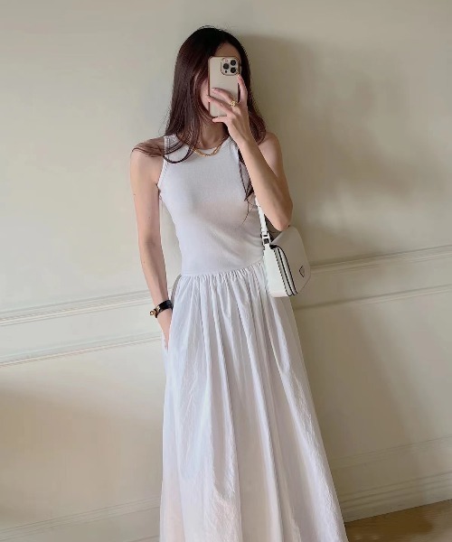FREE STYLISTS(フリー スタイリスト)の「YUGA_YGMC Korean-style Pleated flared dress(ワンピース・レディース・ホワイト/ブラック/カーキ/ライトブルー・FREE)」の7枚目の写真