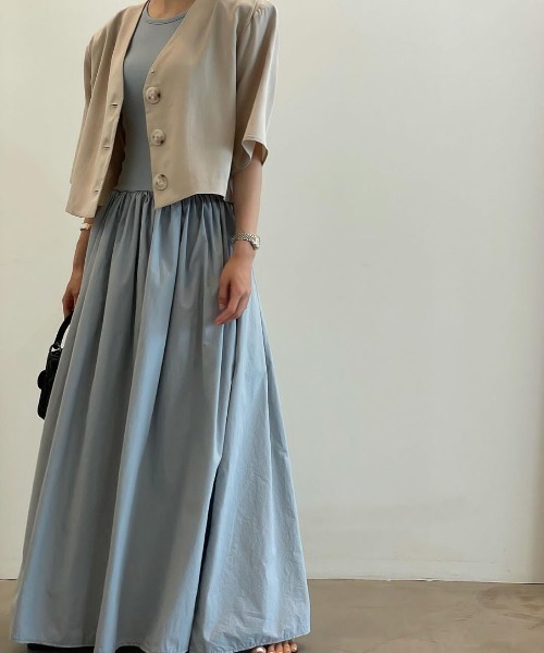 FREE STYLISTS(フリー スタイリスト)の「YUGA_YGMC Korean-style Pleated flared dress(ワンピース・レディース・ホワイト/ブラック/カーキ/ライトブルー・FREE)」の16枚目の写真