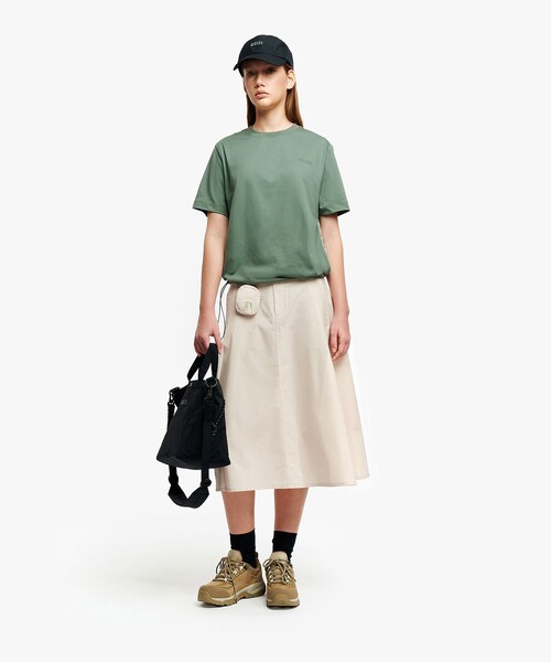 AIGLE（エーグル）の「【LIBERTY】 背面バックフラワープリントオーガニックコットン半袖Tシャツ（Tシャツ/カットソー・レディース・ピンク/モスグリーン/ブルー・S/M/L）」の7枚目の写真