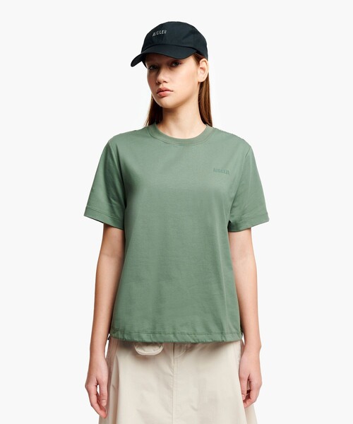 AIGLE（エーグル）の「【LIBERTY】 背面バックフラワープリントオーガニックコットン半袖Tシャツ（Tシャツ/カットソー・レディース・ピンク/モスグリーン/ブルー・S/M/L）」の4枚目の写真