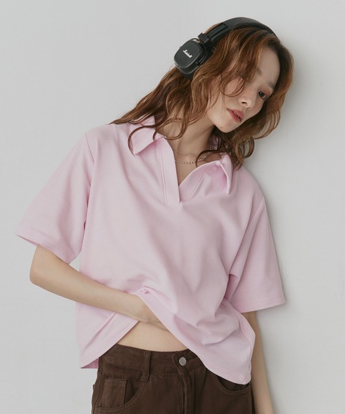 ad thie(アドティエ)の「ベーシック ハーフスリーブ スキッパーシャツ(ポロシャツ・レディース・グレイッシュベージュ/ネイビー/アイボリー/ブラウン/ピンク/ライトブルー/チャコール・FREE)」の7枚目の写真
