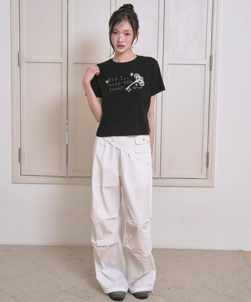 THE GREEN LAB（ザグリーンラボ）の「スタースタッドベルトパラシュートパンツ[ホワイト]（スウェットパンツ・レディース・その他・FREE）」の2枚目の写真