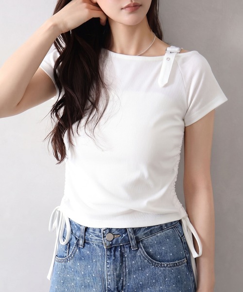 SpRay(スプレイ)の「テレコベルト付シャーリングショートスリーブトップス(Tシャツ/カットソー・レディース・ブラック/チャコールグレー/グレー/オフホワイト・FREE)」の6枚目の写真