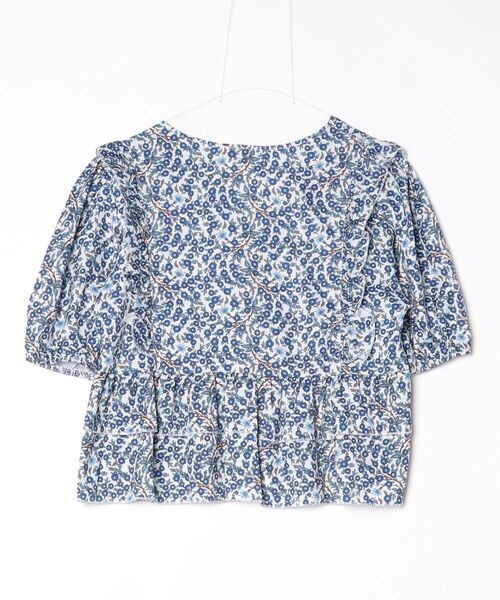 crossi(クロッシー)の「小花柄フリルペプラムVネックパフスリーブトップス 半端袖(シャツ/ブラウス・レディース・ブルー・38/40)」の16枚目の写真