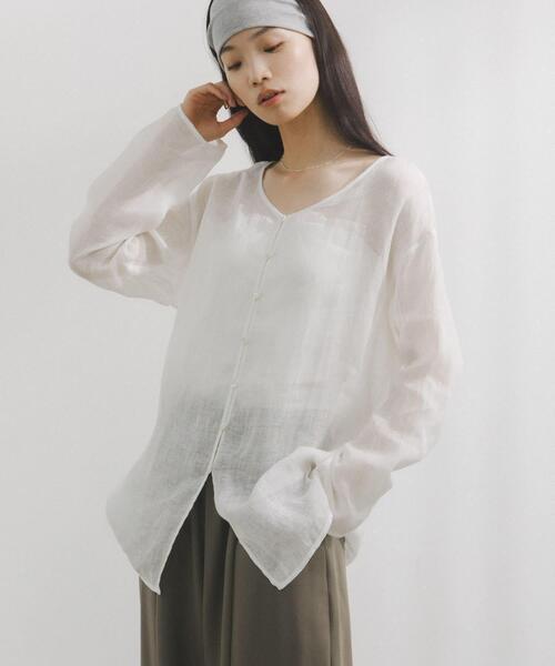 URBAN RESEARCH DOORS(アーバンリサーチドアーズ)の「Linen Mesh 2way Blouse(シャツ/ブラウス・レディース・オフホワイト/ブラック・FREE)」の4枚目の写真