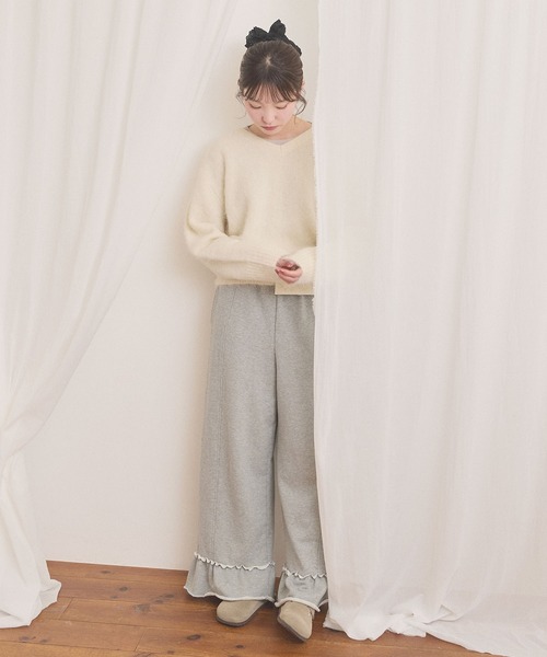 fig London(フィグロンドン)の「fluff Vneck(ニット/セーター・レディース・ホワイト/グレー・FREE)」の21枚目の写真