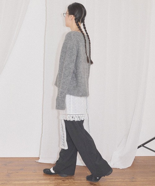 fig London(フィグロンドン)の「fluff Vneck(ニット/セーター・レディース・ホワイト/グレー・FREE)」の13枚目の写真
