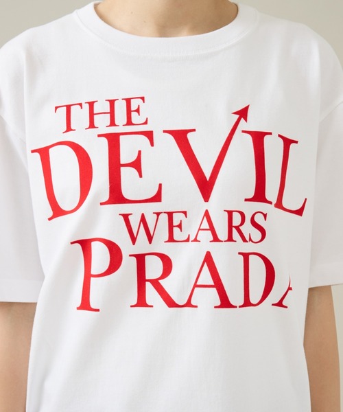 JACKSON MATISSE(ジャクソンマティス)の「【JACKSON MATISSE/ジャクソンマティス】 The Devil Wears Prada/プラダを着た悪魔Tシャツシリーズ/MOVIE Tシャツ/ユニセックス(Tシャツ/カットソー・メンズ・ホワイト系その他2/レッド/ホワイト系その他3/ホワイト系その他/ブラック・XL/L/M)」の14枚目の写真