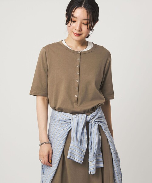 green label relaxing(グリーンレーベルリラクシング)の「【WEB限定】<at ease>ヘンリーネック カットソー ワンピース(ワンピース・レディース・ダークグレー/モカ・FREE)」の2枚目の写真