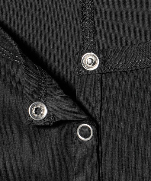 green label relaxing(グリーンレーベルリラクシング)の「【WEB限定】<at ease>ヘンリーネック カットソー ワンピース(ワンピース・レディース・ダークグレー/モカ・FREE)」の11枚目の写真