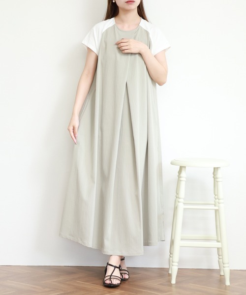 EGLANTINE(エグランティーヌ)の「EGLANTINE 異素材切り替えラグランワンピース 半袖(ワンピース・レディース・サンドベージュ/カーキ/ブラック・38)」の1枚目の写真