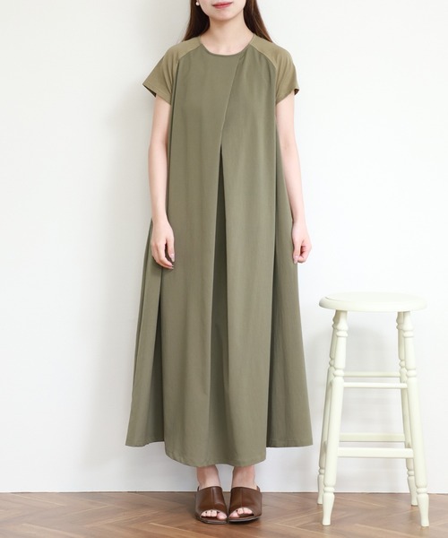 EGLANTINE(エグランティーヌ)の「EGLANTINE 異素材切り替えラグランワンピース 半袖(ワンピース・レディース・サンドベージュ/カーキ/ブラック・38)」の17枚目の写真