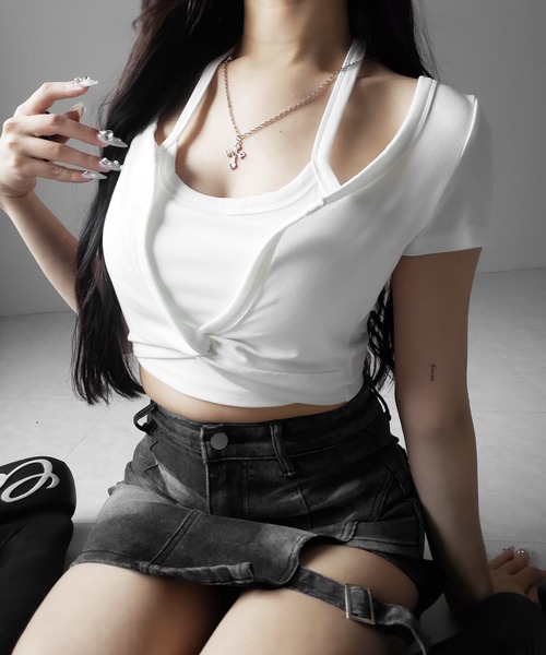 me+em select(ミームセレクト)の「【 3color 】ホルターネックレイヤードショートぴちTシャツ / halter neck layered short pichi T-shirts(Tシャツ/カットソー・レディース・ブラック/ホワイト/グレー・FREE)」の21枚目の写真