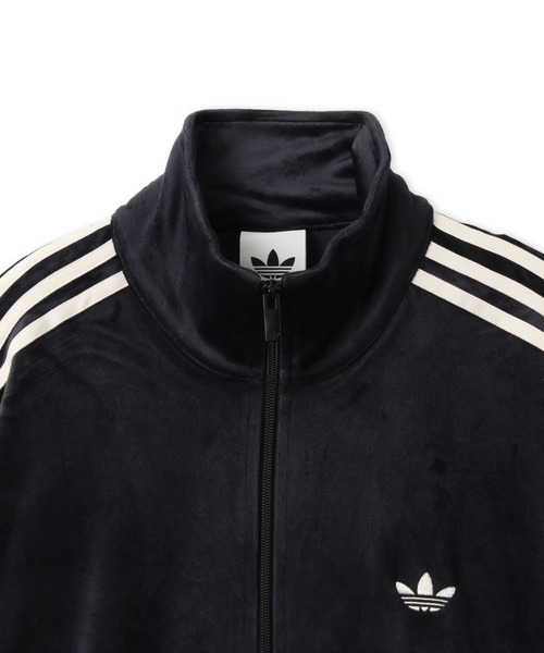 adidas（アディダス）の「adidas FIREBIRD VELOUR TRACK TOP / アディダス ファイヤーバード ベロア トラックトップ（その他アウター・レディース・ブラック・S/XS/XL/L/M）」の3枚目の写真