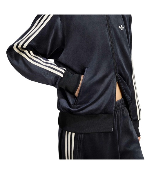adidas（アディダス）の「adidas FIREBIRD VELOUR TRACK TOP / アディダス ファイヤーバード ベロア トラックトップ（その他アウター・レディース・ブラック・S/XS/XL/L/M）」の6枚目の写真