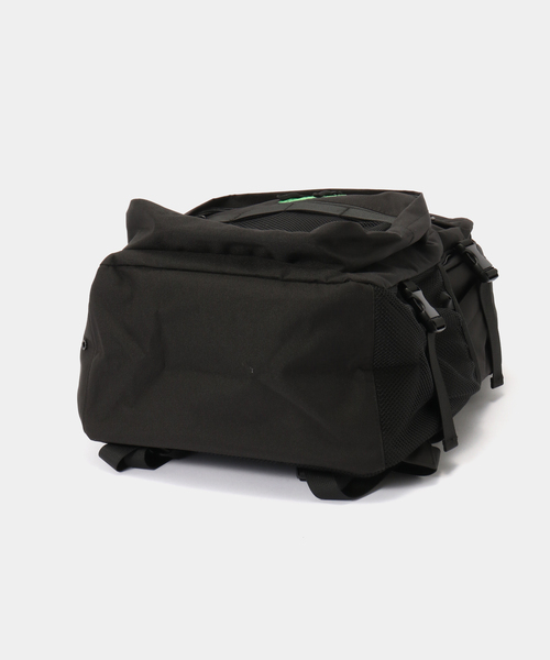 KiU(キウ)の「【KiU/キウ】EVERYDAY BACKPACK:リュック(バックパック/リュック・レディース・ブラック・FREE)」の4枚目の写真