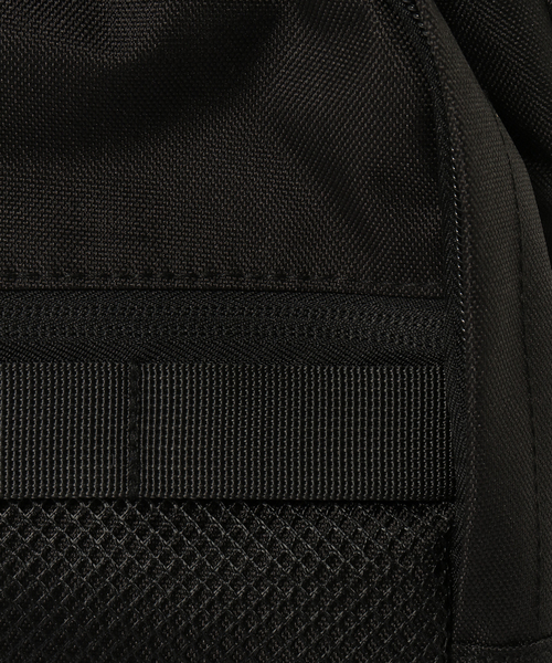 KiU(キウ)の「【KiU/キウ】EVERYDAY BACKPACK:リュック(バックパック/リュック・レディース・ブラック・FREE)」の15枚目の写真
