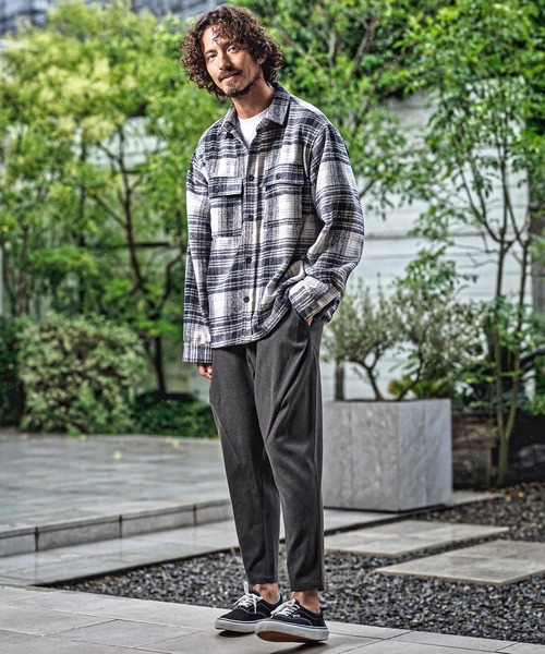CAMBIO(カンビオ)の「mp15177-Brushed Slacks Fabric Tapered Pants スラックステーパードパンツ(A72526cmb)(スラックス・メンズ・ベージュ/ブラウン/ブラック/チャコール・S/M/L)」の7枚目の写真