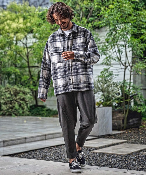 CAMBIO(カンビオ)の「mp15177-Brushed Slacks Fabric Tapered Pants スラックステーパードパンツ(A72526cmb)(スラックス・メンズ・ベージュ/ブラウン/ブラック/チャコール・S/M/L)」の8枚目の写真
