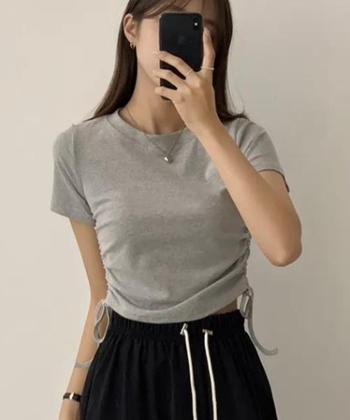 semplice(センプリチェ)の「Tシャツ【韓国ファッション】(Tシャツ/カットソー・レディース・ホワイト/ブラック/グレー・F)」の11枚目の写真