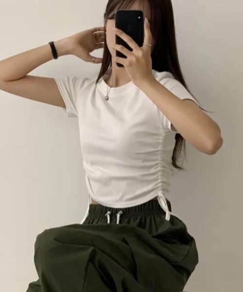 semplice(センプリチェ)の「Tシャツ【韓国ファッション】(Tシャツ/カットソー・レディース・ホワイト/ブラック/グレー・F)」の8枚目の写真