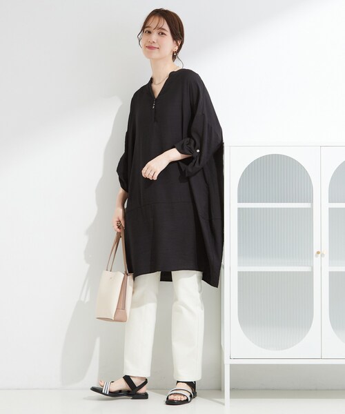 SHOO・LA・RUE(シューラルー)の「【S-LL/洗濯後しわになりにくい】ゆるっと体型カバー 7分袖コクーンチュニック(ワンピース・レディース・ブラウン系その他/ブルー/イエロー系その他/ブラック・04/01/02/03)」の7枚目の写真