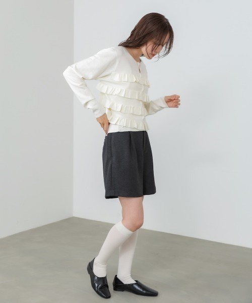 Bab(バブ)の「【2点セット】ティアードフリルニットカーデ&2WAYビスチェアンサンブル(アンサンブル・レディース・ブラック/パープル/アイボリー・FREE)」の8枚目の写真