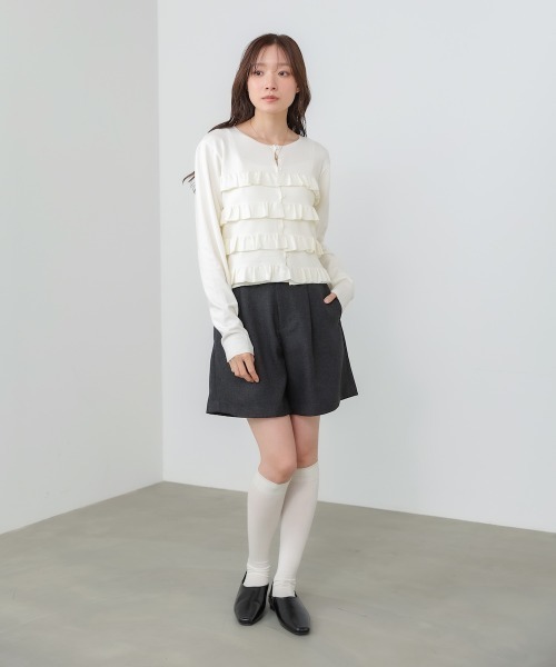 Bab(バブ)の「【2点セット】ティアードフリルニットカーデ&2WAYビスチェアンサンブル(アンサンブル・レディース・ブラック/パープル/アイボリー・FREE)」の18枚目の写真