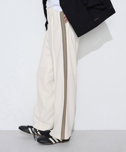 COMME CA(コムサ)の「ストレッチダブルクロス トラックパンツ(その他パンツ・レディース・ネイビー/オフホワイト・11号/9号)」の9枚目の写真