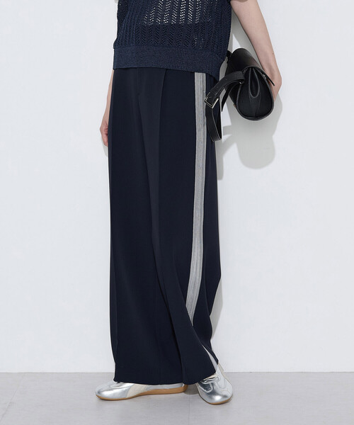 COMME CA(コムサ)の「ストレッチダブルクロス トラックパンツ(その他パンツ・レディース・ネイビー/オフホワイト・11号/9号)」の20枚目の写真