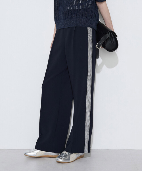 COMME CA(コムサ)の「ストレッチダブルクロス トラックパンツ(その他パンツ・レディース・ネイビー/オフホワイト・11号/9号)」の21枚目の写真
