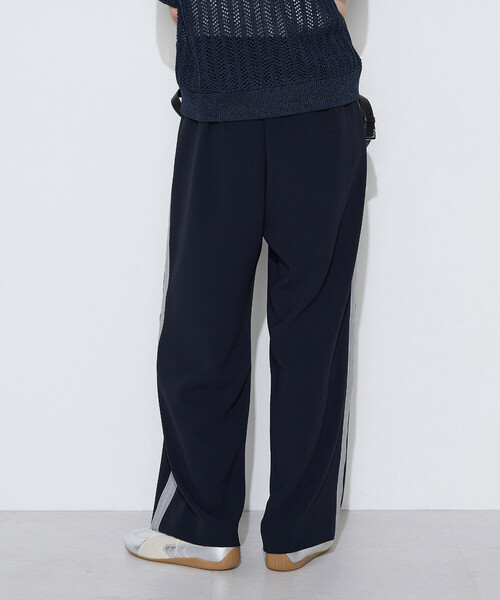 COMME CA(コムサ)の「ストレッチダブルクロス トラックパンツ(その他パンツ・レディース・ネイビー/オフホワイト・11号/9号)」の22枚目の写真