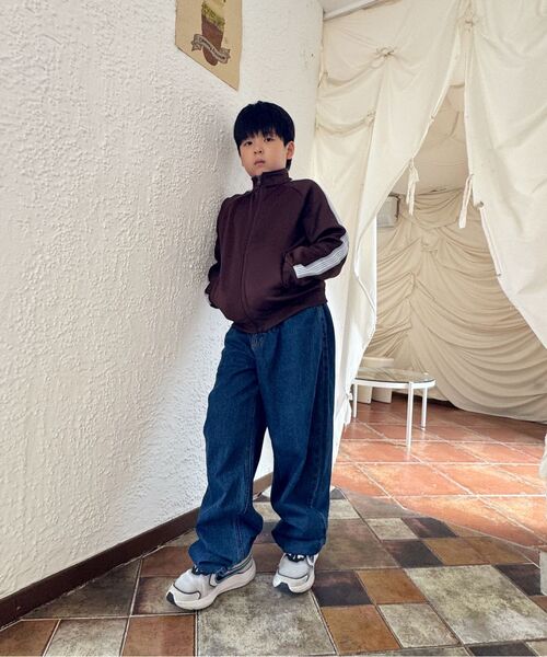 MUSINSA STANDARD KIDS（ムシンサスタンダードキッズ）の「カーブデニムパンツ [ミディアムインディゴ]（デニムパンツ・レディース・その他・120/130/140/150/160）」の2枚目の写真
