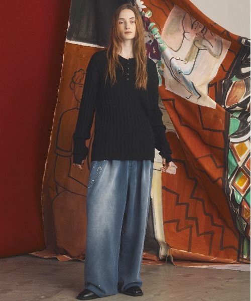MAISON SPECIAL（メゾンスペシャル）の「《UNISEX》Shadow Stripe Prime-Over Henley Neck Knit Sweater/シャドーストライププライムオーバーヘンリーネックニットセーター【MAISON SPECIAL/メゾンスペシャル】（ニット/セーター・メンズ・ベージュ/バーガンディー/ブラック・2/1/0）」の7枚目の写真