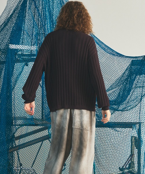 MAISON SPECIAL（メゾンスペシャル）の「《UNISEX》Shadow Stripe Prime-Over Henley Neck Knit Sweater/シャドーストライププライムオーバーヘンリーネックニットセーター【MAISON SPECIAL/メゾンスペシャル】（ニット/セーター・メンズ・ベージュ/バーガンディー/ブラック・2/1/0）」の14枚目の写真