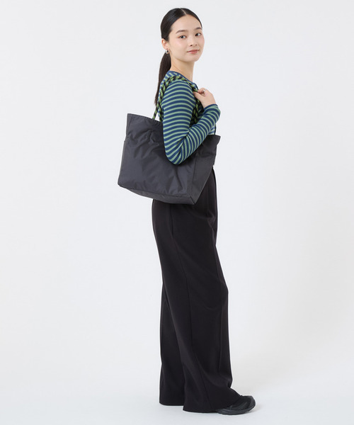 LeSportsac（レスポートサック）の「ML 2 WAY TOTE         2ウェイドリフトストーン/サンダー（トートバッグ・レディース・グレー・FREE）」の4枚目の写真