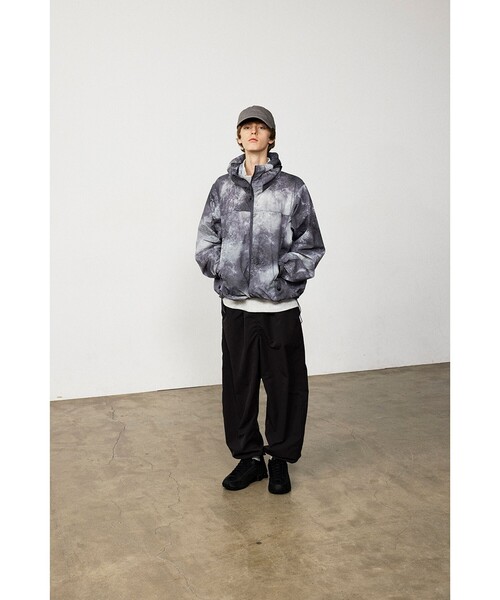 BEAMS(ビームス)の「テック 2WAY イージーパンツ(その他パンツ・メンズ・チャコールグレー/ブラック/ピンク・S/M/L/XL)」の10枚目の写真