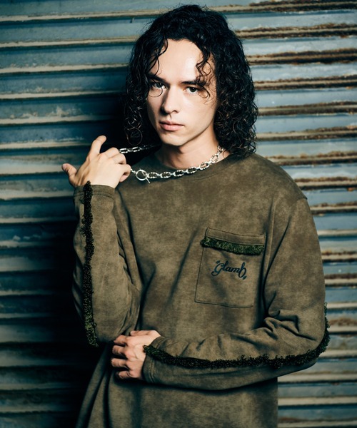 glamb(グラム)の「Fringe Sweat / フリンジスウェット(スウェット・メンズ・カーキ/ブラック・L/S/M)」の2枚目の写真