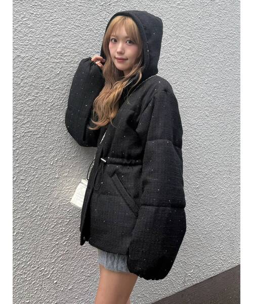 CALNAMUR(カルナムール)の「ツイードバックリボンブルゾン(ダウンジャケット/コート・レディース・ブラック/ホワイト/ピンク・FREE)」の5枚目の写真