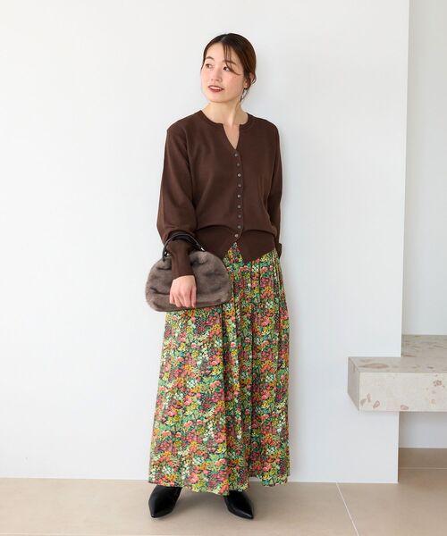 le.coeur blanc(ルクールブラン)の「TORRAZZO DONNA ベーシックニットカーデ(カーディガン/ボレロ・レディース・ブラック/ブラウン・38)」の22枚目の写真