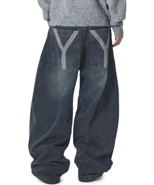 Openyard(オープンヤード)の「『Openyard/オープンヤード』LASER WASHED WIDE VOLUME PANTS/レーザーウォッシュドワイドボリュームパンツ(デニムパンツ・メンズ・ブラック/ダークブルー・S/M/L)」の2枚目の写真