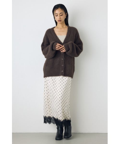 AZUL by moussy(アズールバイマウジー)の「【身長/骨格別着用画像あり】ドット裾レースサテンナロースカート 秋服 春服 トレンド ドット柄 ロングスカート【セットアップ対応】(スカート・レディース・ブラック系その他/ホワイト系その他・FREE)」の15枚目の写真