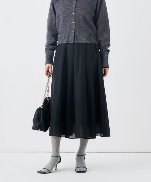 NOLLEY’S(ノーリーズ)の「ウォッシャブルシアータックフレアースカート(スカート・レディース・ブラック/キナリ・36/34/38)」の2枚目の写真