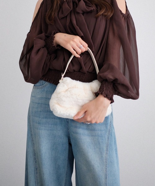 murea(ミュレア)の「フェイクファー2WAYショルダーバッグ(ショルダーバッグ・レディース・ブラック/ブラウン/ベージュ/アイボリー・FREE)」の22枚目の写真