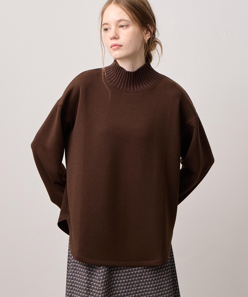 LE SOUK HOLIDAY(ルスークホリデー)の「リブ切り替えハイネックカットプルオーバー(Tシャツ/カットソー・レディース・チャコールグレー/ダークブラウン・M/L)」の2枚目の写真