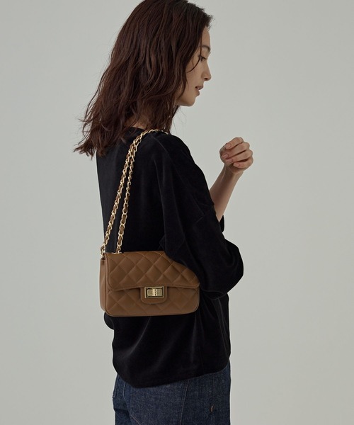 AULENTTI(オウレンティ)の「【AULENTTI】キルティングBAG(ショルダーバッグ・レディース・ブラウン・FREE)」の3枚目の写真