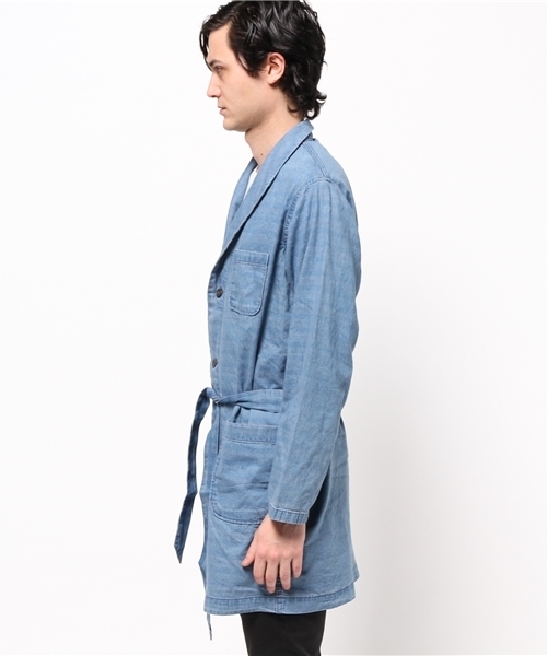 SEVENDAYS=SUNDAY（セブンデイズサンデイ）の「インディゴボーダー　ガウンコート（ステンカラーコート・メンズ・インディゴブルー/ライトインディゴブルー・LARGE/SMALL/MEDIUM）」の3枚目の写真
