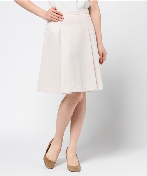 N.（N. Natural Beauty Basic）（エヌエヌナチュラルビューティーベーシック）の「タックサーキュラースカート（スカート・レディース・ホワイト/レッド/ブルー・MEDIUM/SMALL）」の2枚目の写真