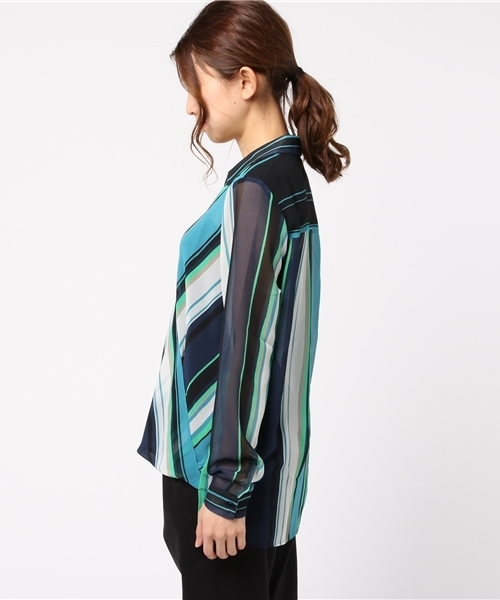 NARACAMICIE(ナラカミーチェ)の「ランダムシフォンストライプカシュクール風長袖シャツ(シャツ/ブラウス・レディース・レッド/ブルー・SMALL/MEDIUM/LARGE)」の4枚目の写真