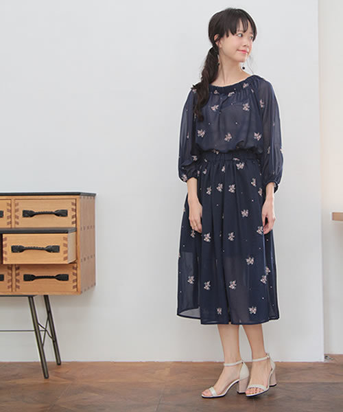 SESTO（セスト）の「コルクチャンキーヒール美脚ストラップサンダル（サンダル・レディース・アイボリー/ブラック/ベージュ/ミント/ネイビー/ライトグレー・24.0cm/25.5cm/24.5cm/22.0cm/23.0cm/22.5cm/23.5cm）」の7枚目の写真